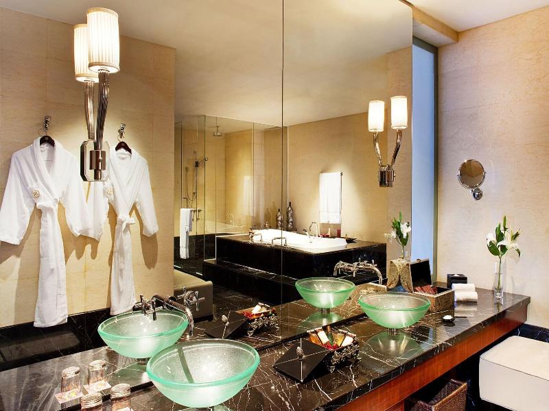 Sheraton Dongguan image