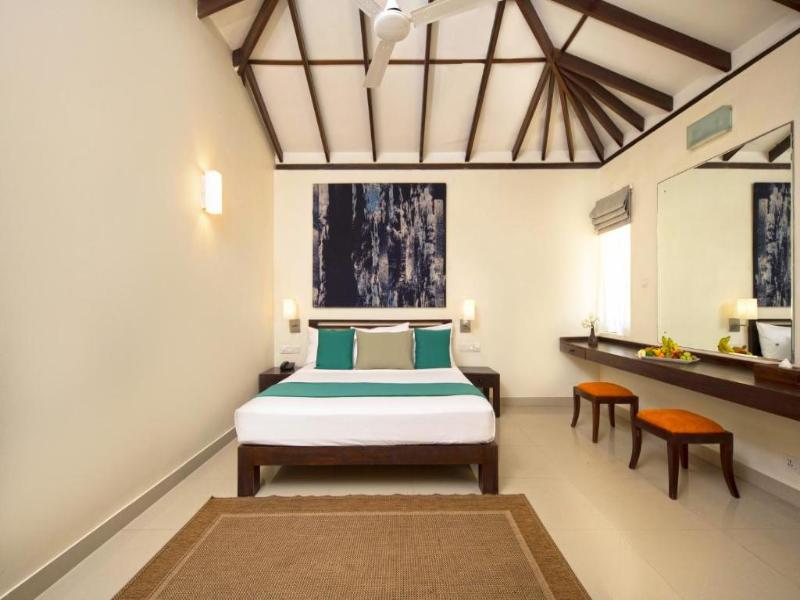 Club Hotel Dolphin image