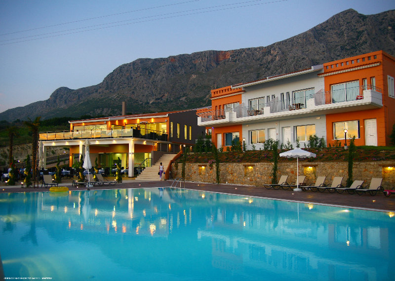 Thalassa Hotel & Spa Center image 5