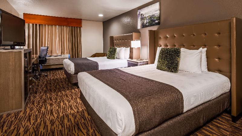 Best Western Plus Peppertree Airport Inn — photo 207