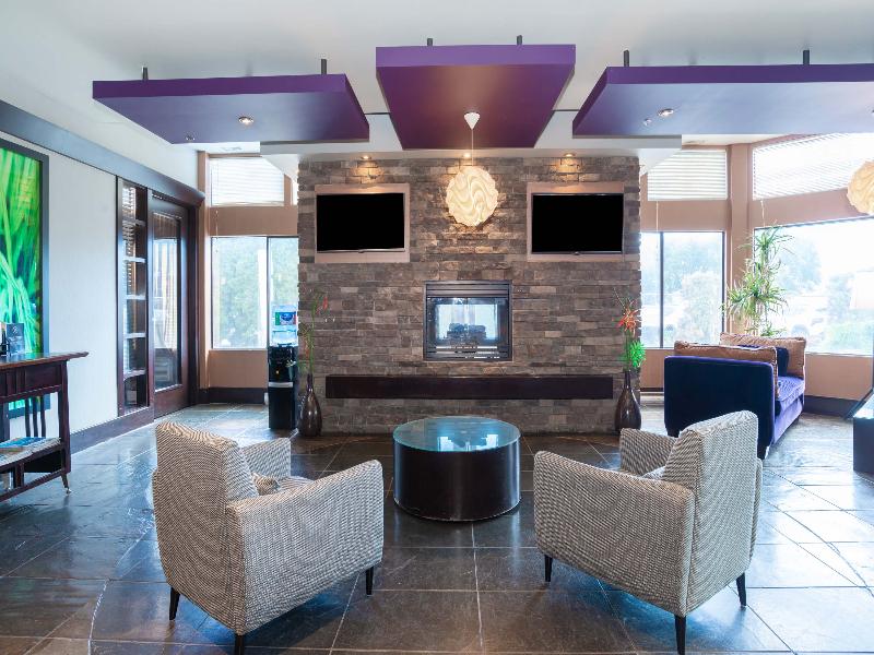 Sandman Hotel Penticton image