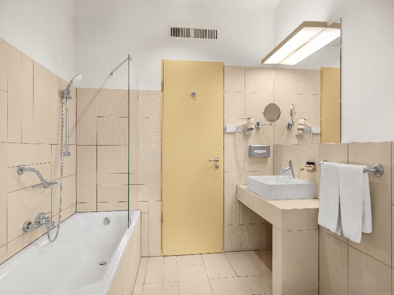 Buda Castle Hotel image