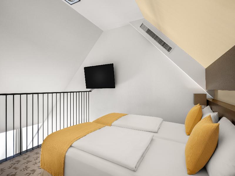 Buda Castle Hotel image
