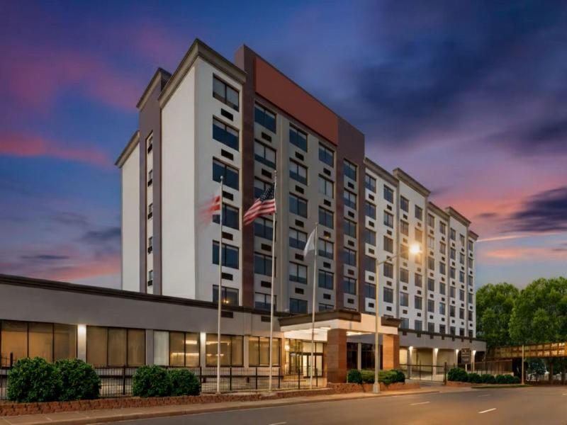 Holiday Inn Exprss & Sts Washington DC Noma by IHG image
