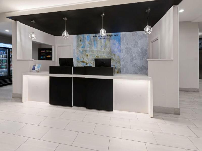 Holiday Inn Exprss & Sts Washington DC Noma by IHG image