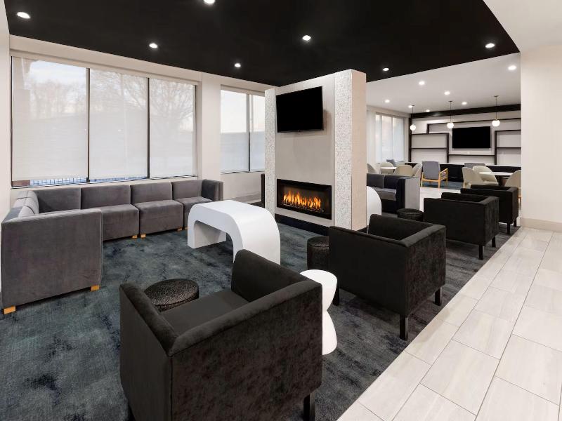 Holiday Inn Exprss & Sts Washington DC Noma by IHG image