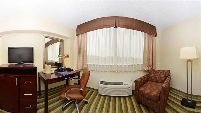 Quality Inn & Suites New York Avenue
