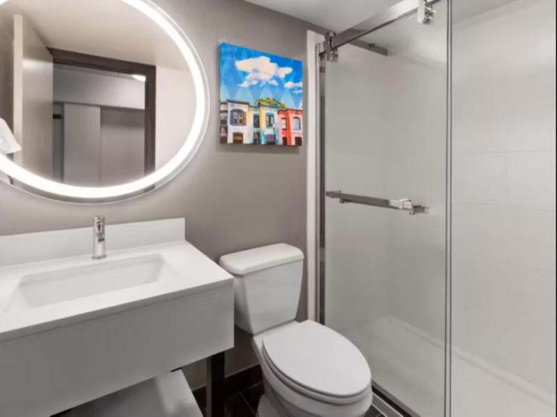 Holiday Inn Exprss & Sts Washington DC Noma by IHG image