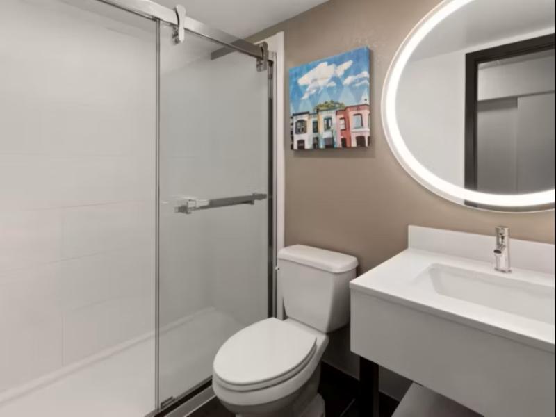 Holiday Inn Exprss & Sts Washington DC Noma by IHG image