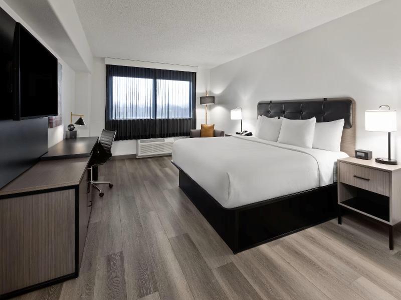 Holiday Inn Exprss & Sts Washington DC Noma by IHG image