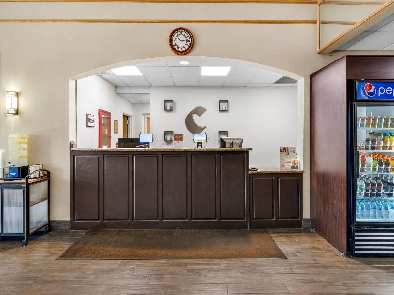 Comfort Suites Airport Boise Airport image