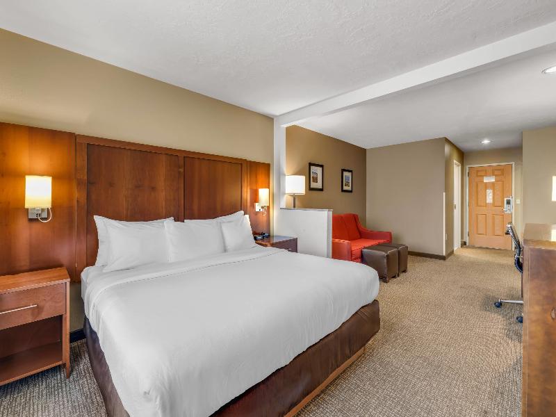 Comfort Suites Airport Boise Airport image