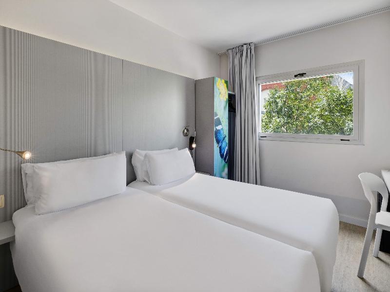 B&B HOTEL Girona 2 image