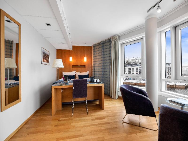Clarion Hotel Tyholmen image