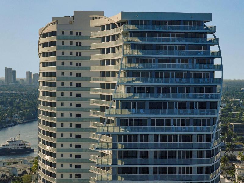 W Fort Lauderdale image