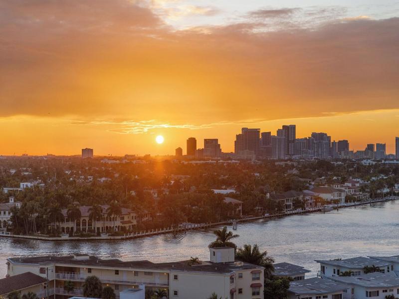 W Fort Lauderdale image
