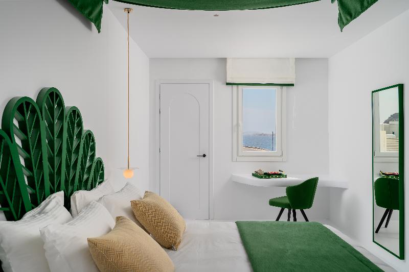 Croco Mykonos