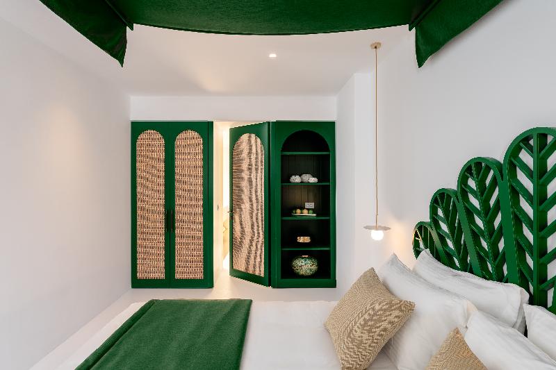 Croco Mykonos
