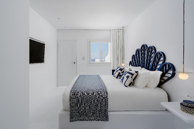Croco Mykonos