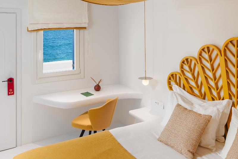 Croco Mykonos