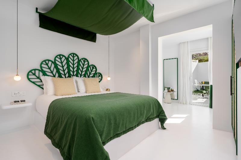 Croco Mykonos