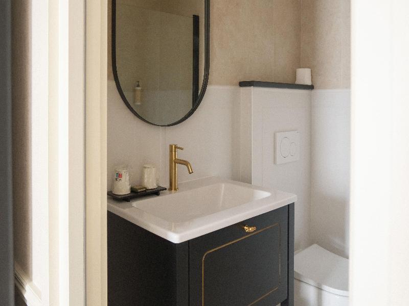 Best Western Le Cheval Blanc image