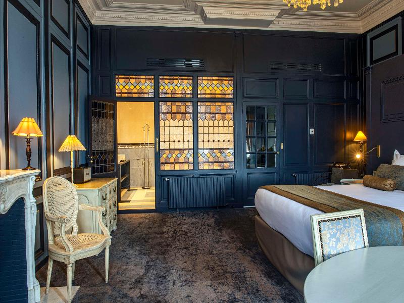 Best Western Le Cheval Blanc image