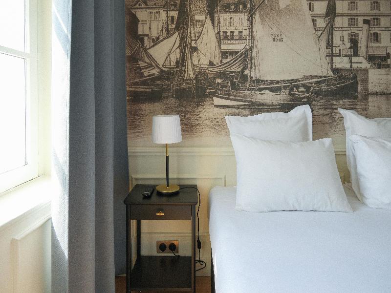 Best Western Le Cheval Blanc image