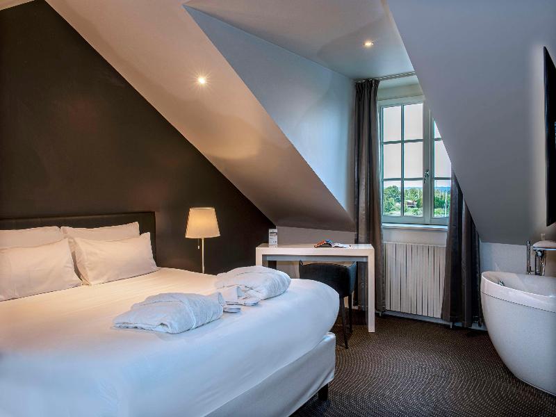 Best Western Le Cheval Blanc image