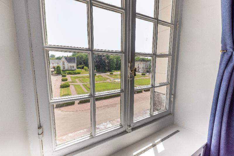 Chateau D'Artigny image
