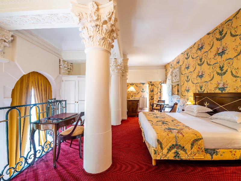 Chateau D'Artigny image