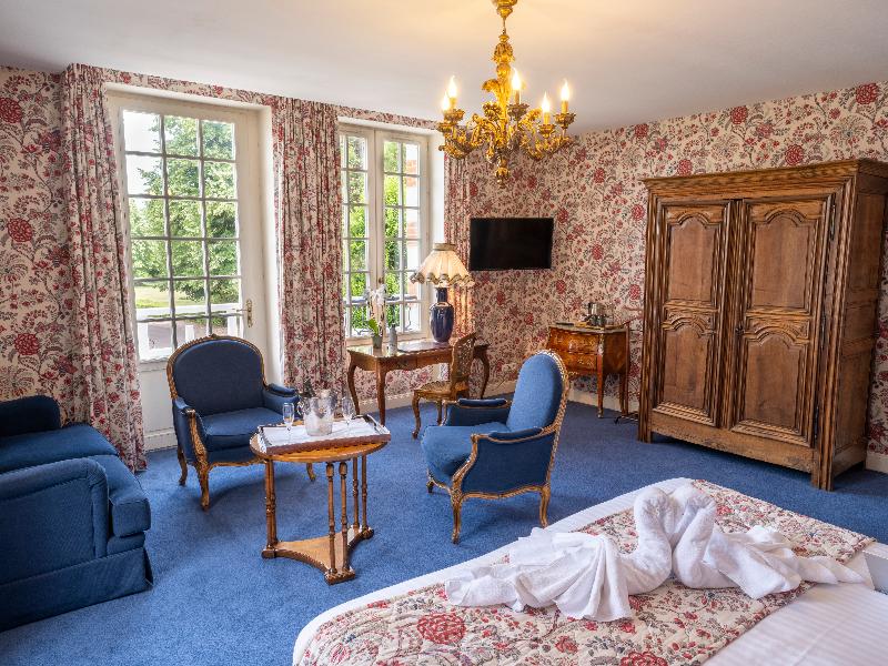 Chateau D'Artigny image