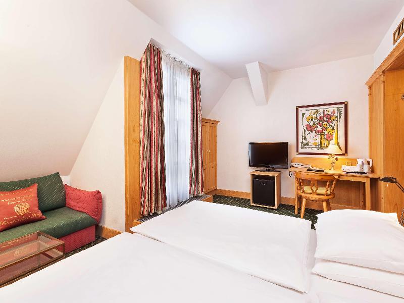 Best Western Premier Grand Hotel Russischer Hof image