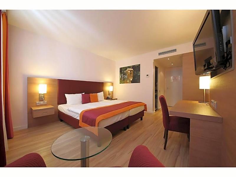 Congress Hotel Am Stadtpark Hannover image