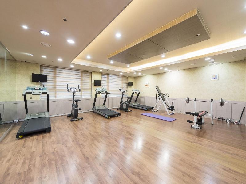 Western Co-op Hotel & Residence Dongdaemun image