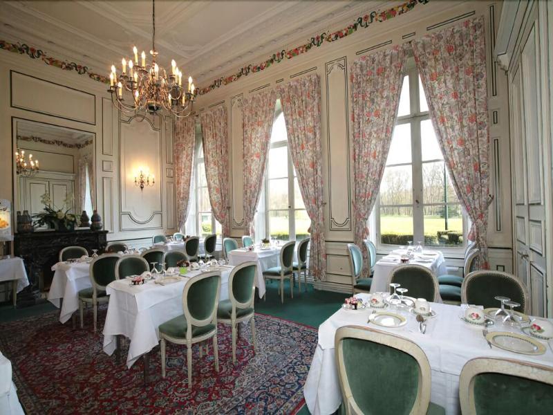 Chateau de la Motte Fenelon image
