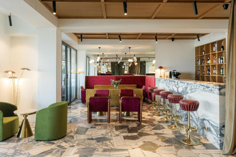 Castor and Pollux Hotel image