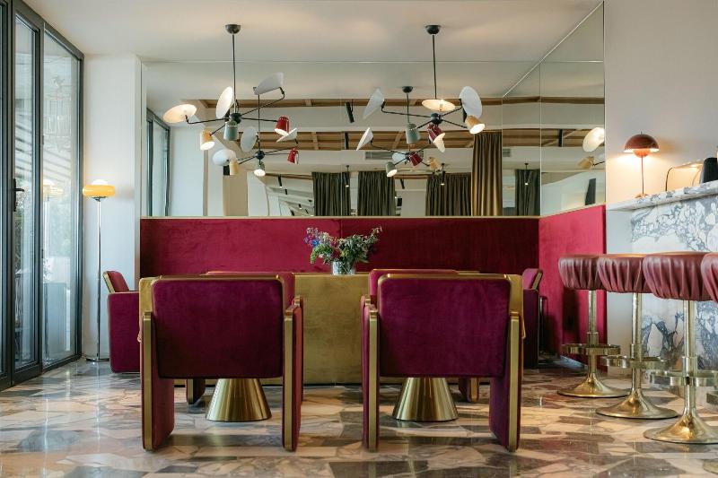 Castor and Pollux Hotel image