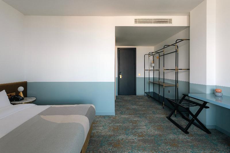 Castor and Pollux Hotel image