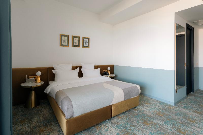 Castor and Pollux Hotel image