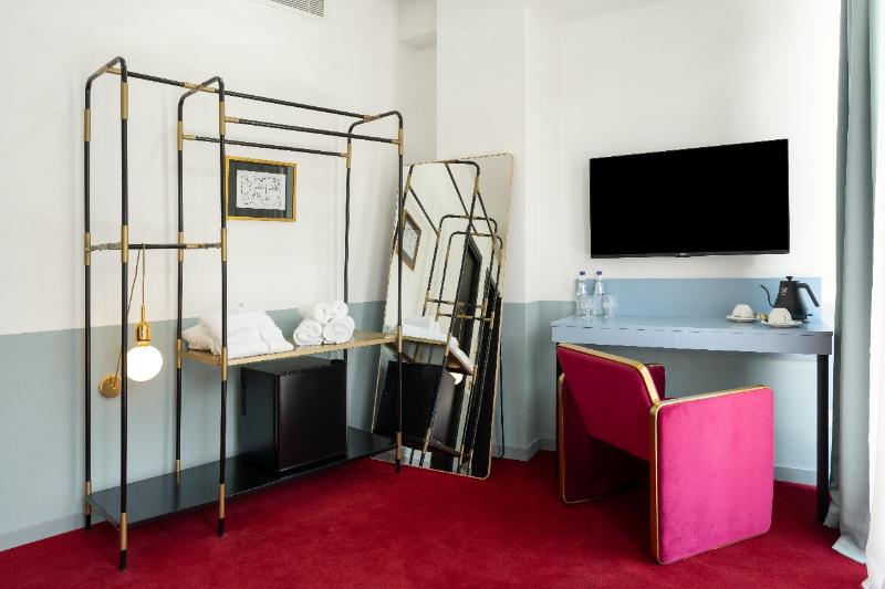Castor and Pollux Hotel image