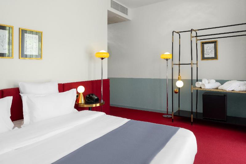 Castor and Pollux Hotel image