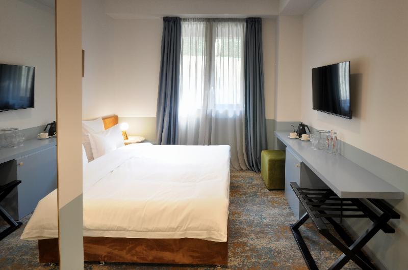 Castor and Pollux Hotel image