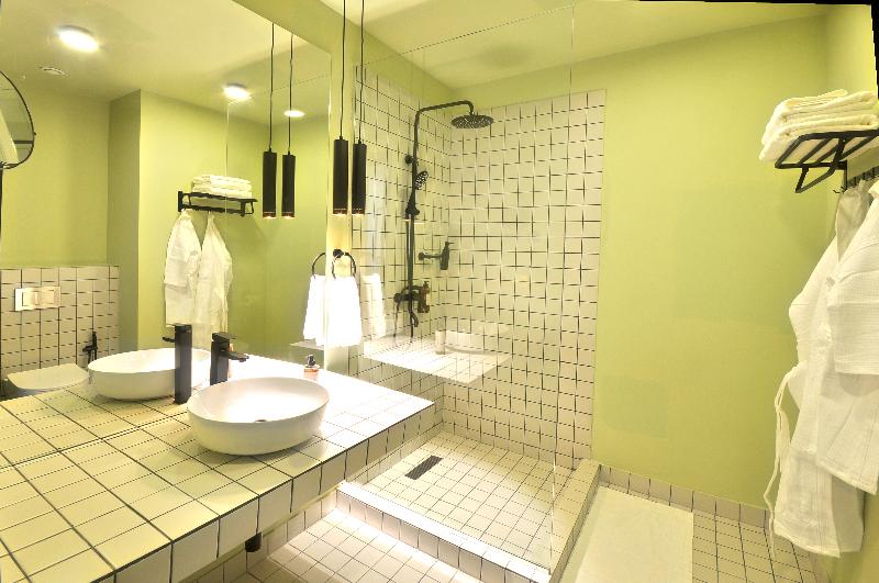 Castor and Pollux Hotel image