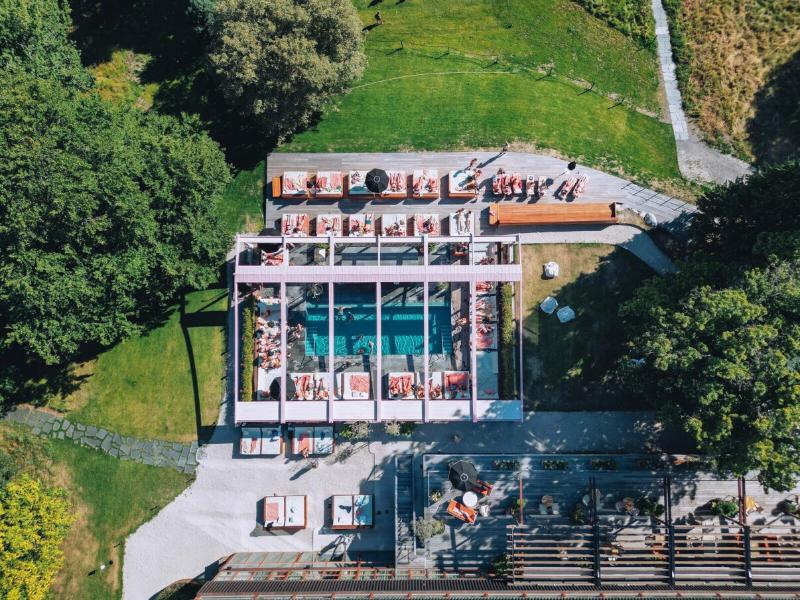 Ellery Beach House — general view