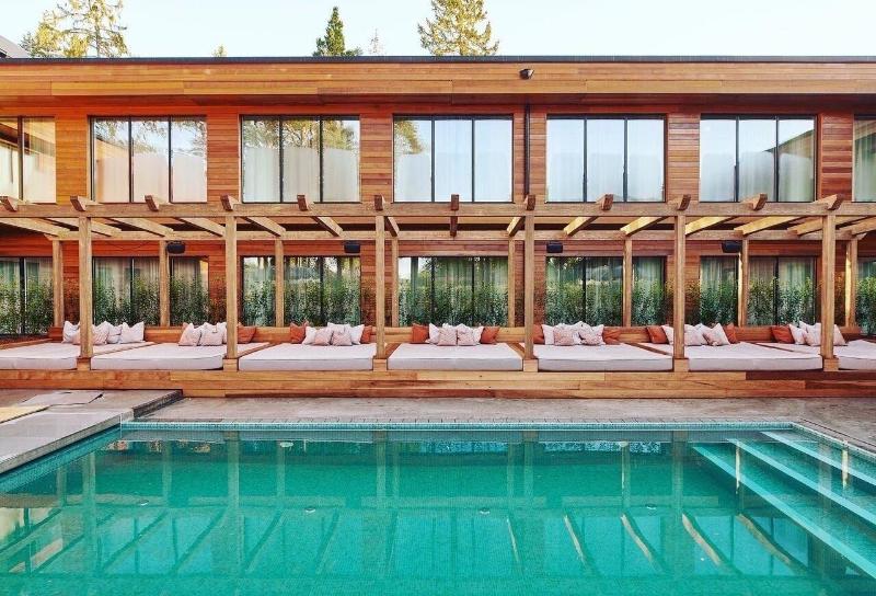 Ellery Beach House image