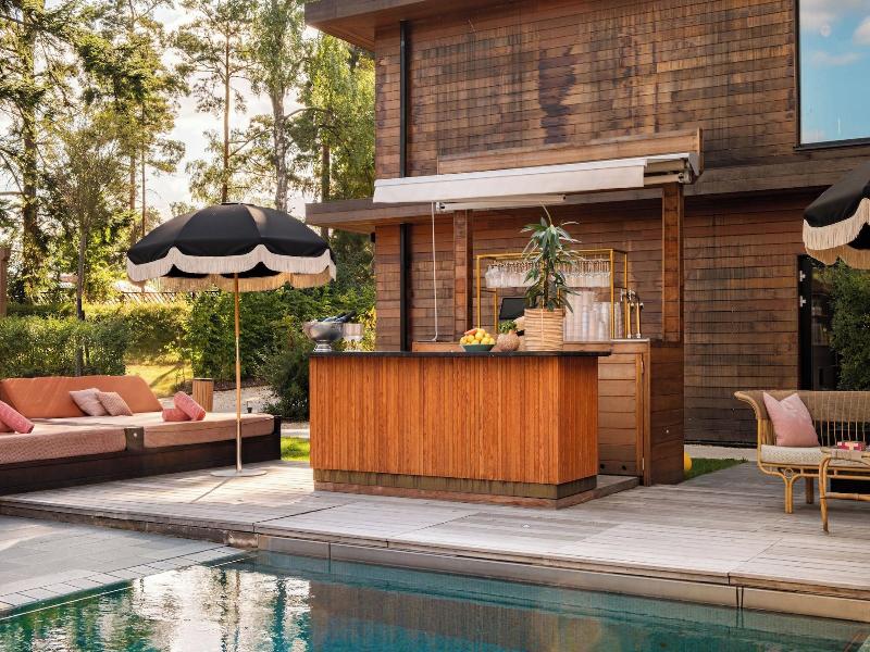 Ellery Beach House image
