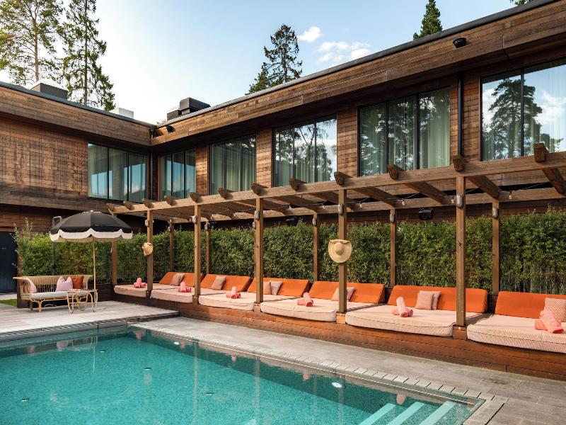 Ellery Beach House image