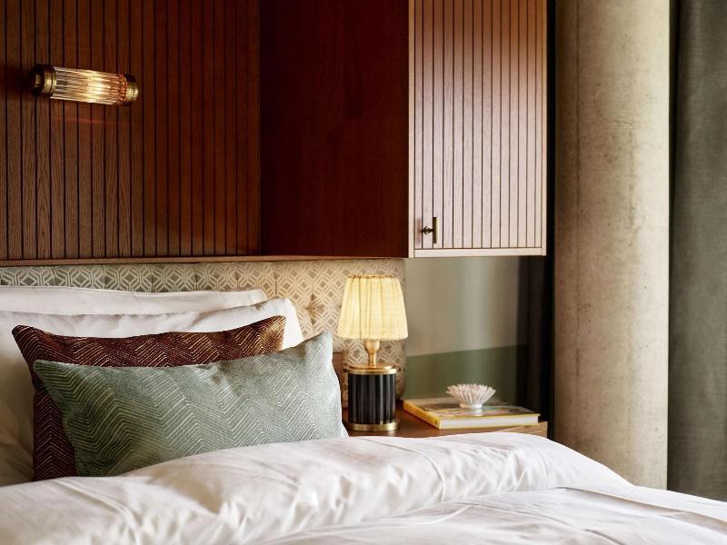 Ellery Beach House image