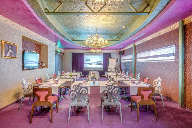 Simfonia Boutique Hotel image